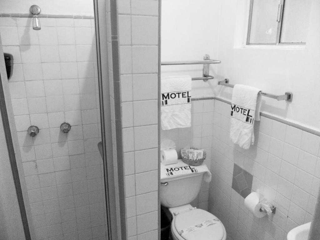 Hotel Diaz Τιχουάνα Δωμάτιο φωτογραφία