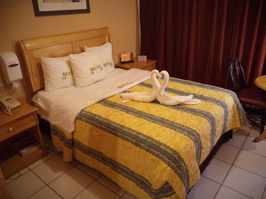 Hotel Diaz Τιχουάνα Εξωτερικό φωτογραφία